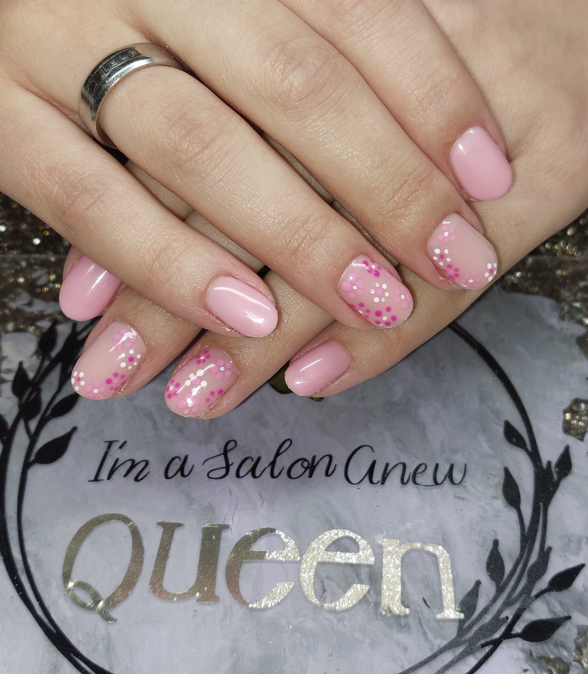 Light pink floral nail art